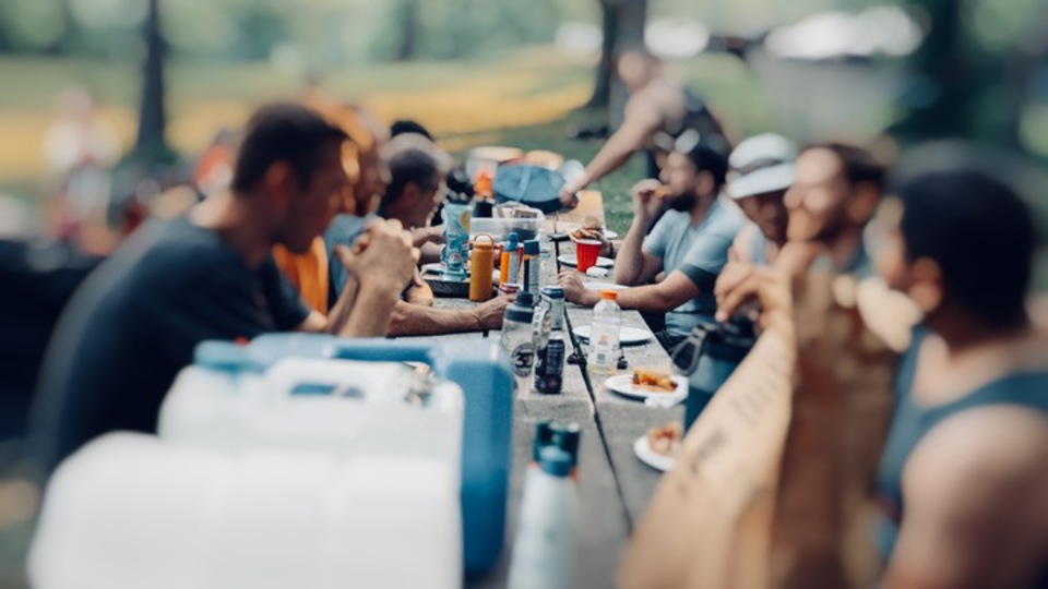 Mens-giving: A Supper with Purpose