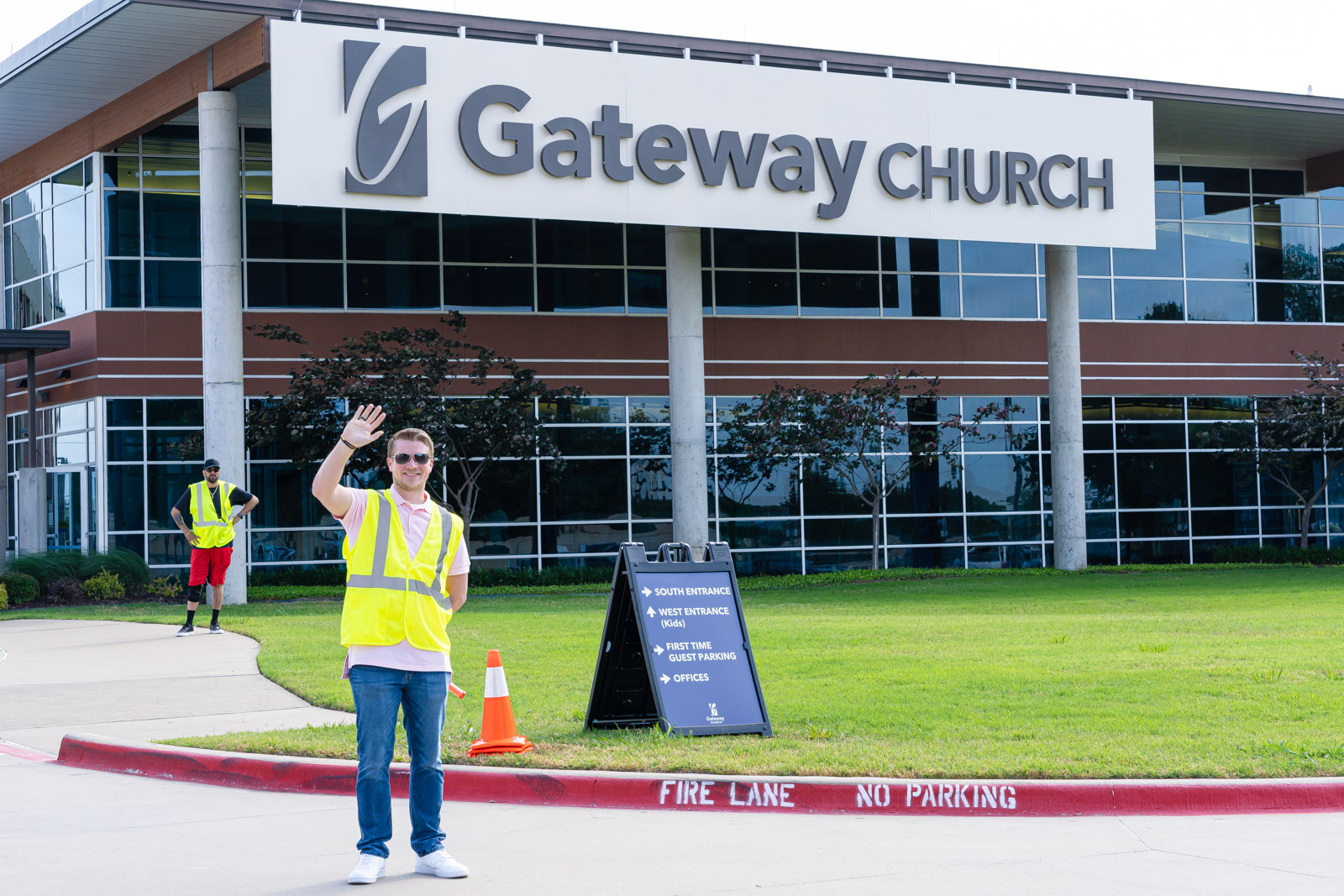 Plano Greeter